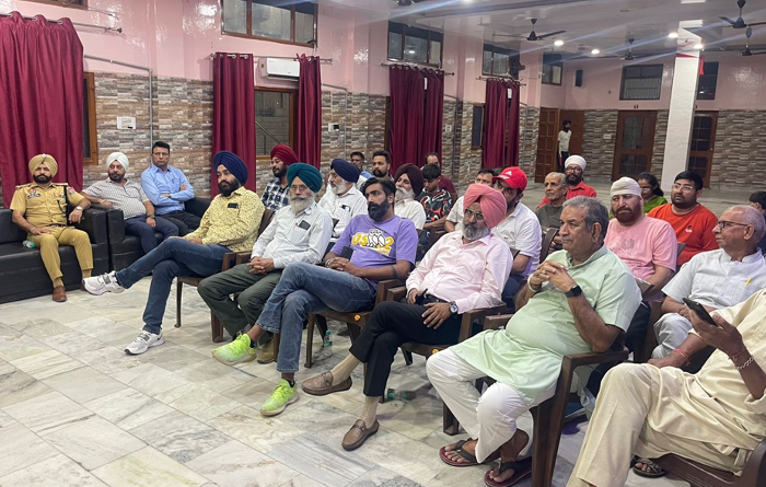 DSP Karnail Singh held a discussion with the residents of the city